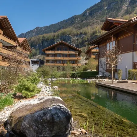 Chalet Apartments Iseltwald アパート イゼルトヴァルト