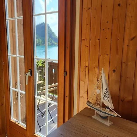 Chalet Apartments Iseltwald