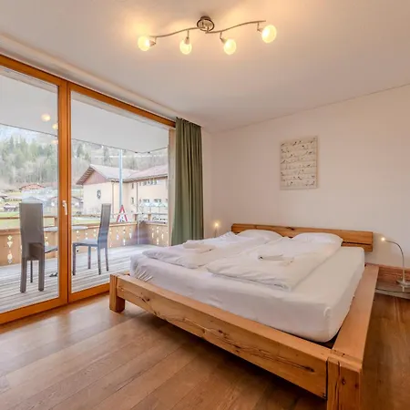 Chalet Apartments Iseltwald דירה איסלטואלד
