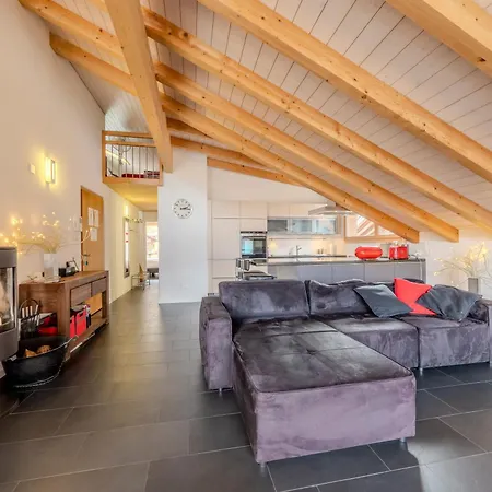 Chalet Apartments Iseltwald * イゼルトヴァルト