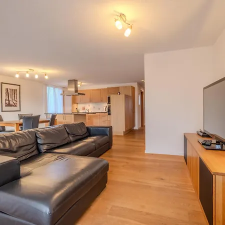 Chalet Apartments Iseltwald