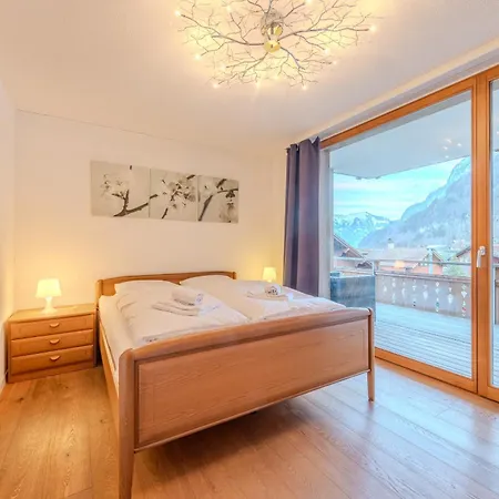 Chalet Apartments Iseltwald