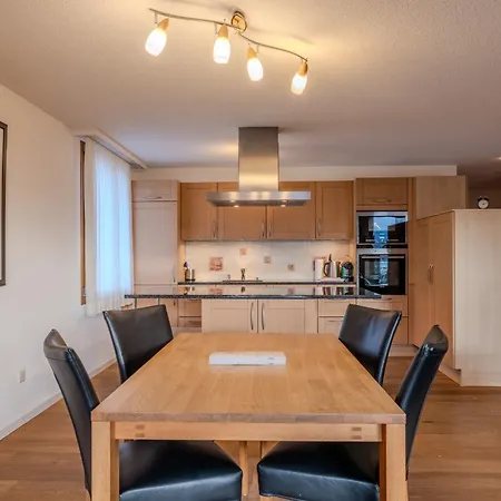 Chalet Apartments Iseltwald Appartamento *