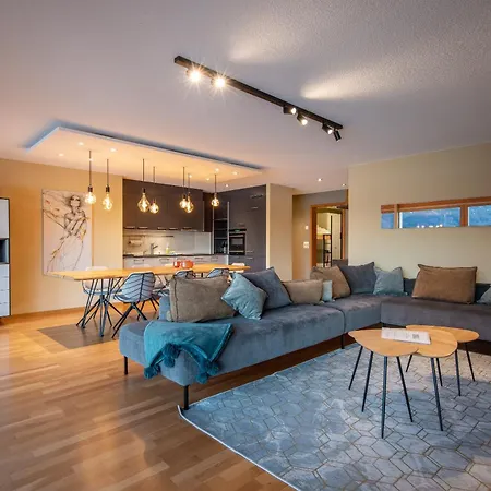 Chalet Apartments Iseltwald イゼルトヴァルト