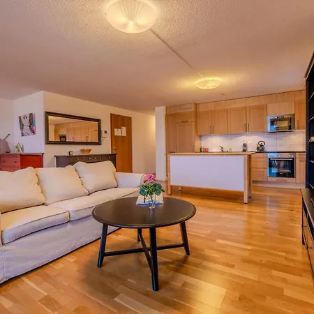 Chalet Apartments Iseltwald Apartman