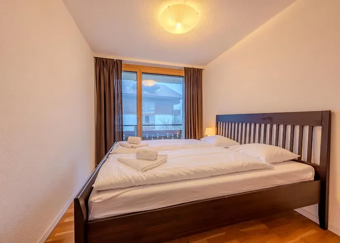 伊兹娃德公寓 *