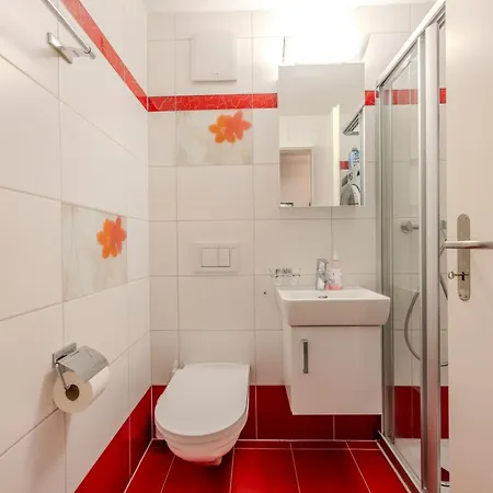 Chalet Apartments Iseltwald * Iseltwald